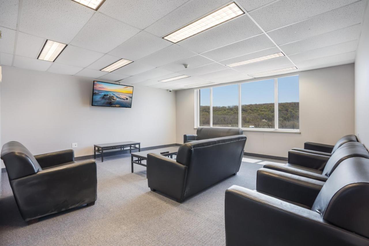 Residence & Conference Centre - Niagara-On-The-Lake Saint Catharines Ngoại thất bức ảnh