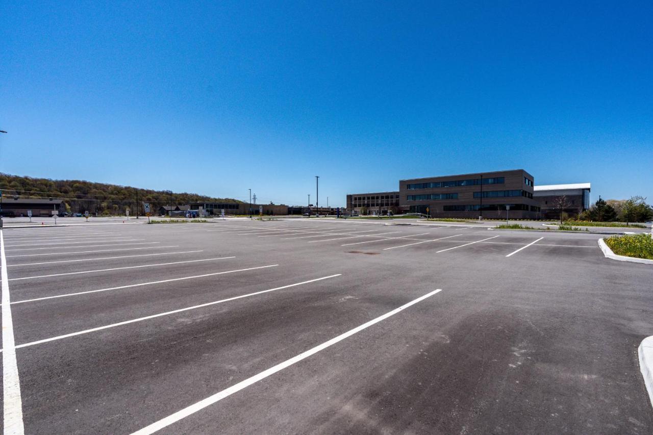 Residence & Conference Centre - Niagara-On-The-Lake Saint Catharines Ngoại thất bức ảnh