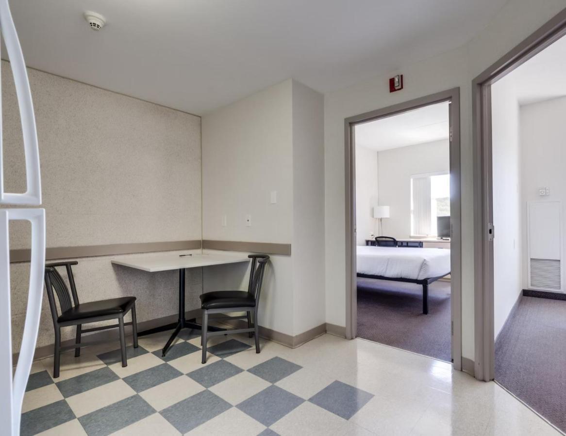 Residence & Conference Centre - Niagara-On-The-Lake Saint Catharines Ngoại thất bức ảnh