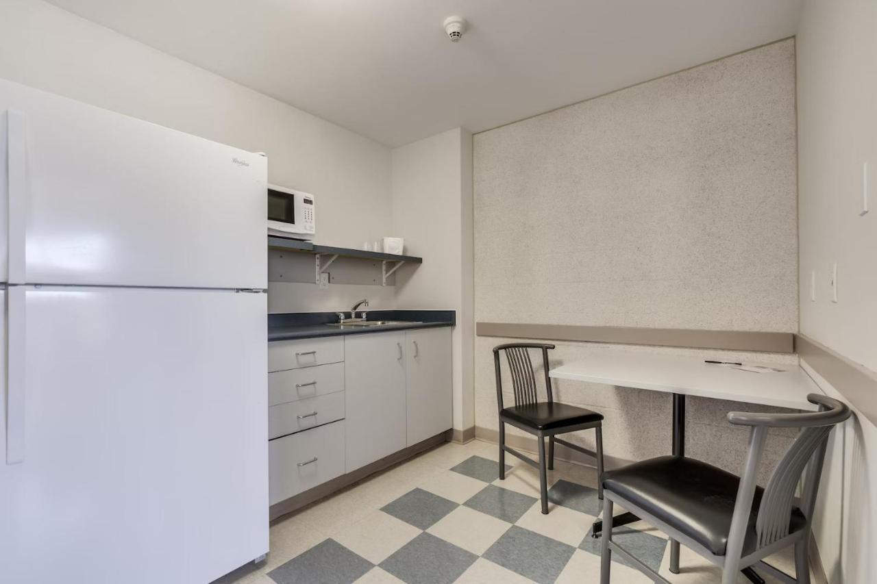 Residence & Conference Centre - Niagara-On-The-Lake Saint Catharines Ngoại thất bức ảnh